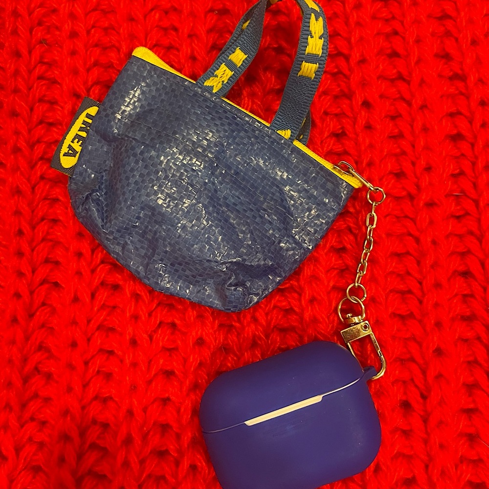 Dumb Cute Silicone AirPods Pro Case